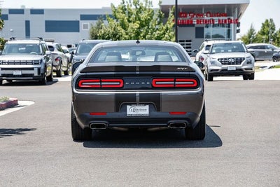 2016 Dodge Challenger SRT 392