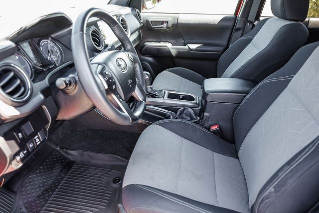 2022 Toyota Tacoma TRD Off-Road V6