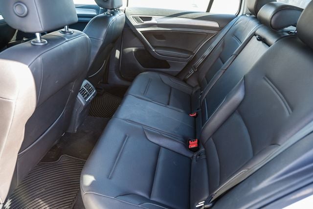 2015 Volkswagen Golf SportWagen S