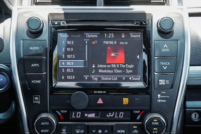 2016 Toyota Camry Hybrid XLE