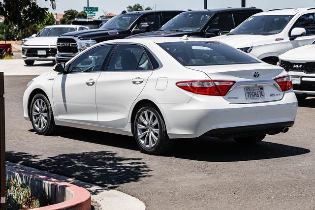 2016 Toyota Camry Hybrid XLE