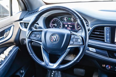 2022 Buick Enclave Essence
