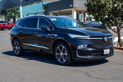 2022 Buick Enclave Essence