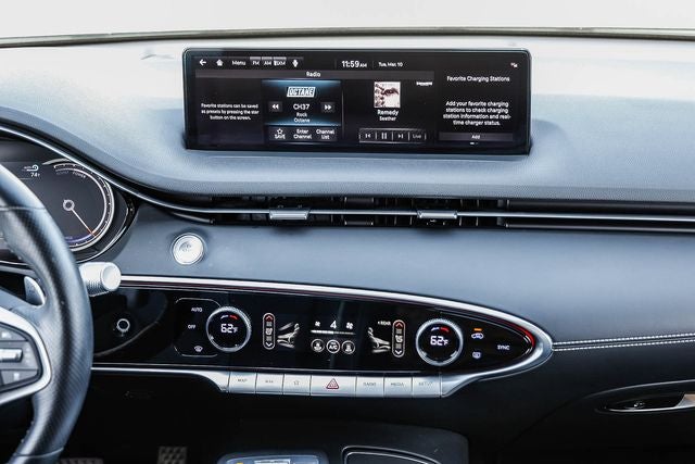 2023 Genesis Electrified GV70 Advanced