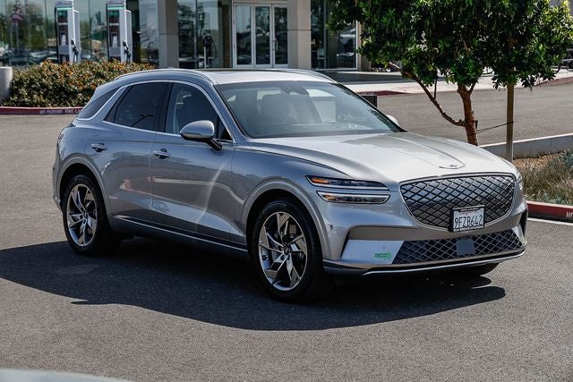 2023 Genesis Electrified GV70 Advanced