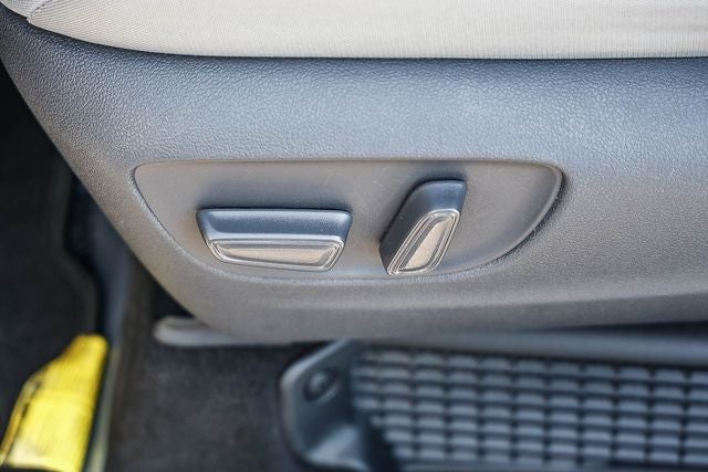 2021 Toyota Sienna LE 8 Passenger