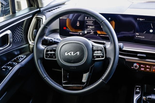 2025 Kia Sorento EX