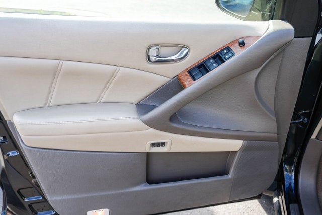 2012 Nissan Murano LE