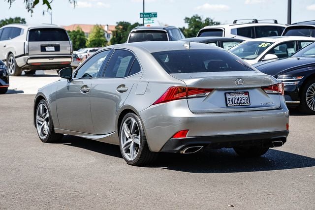 2018 Lexus IS 300