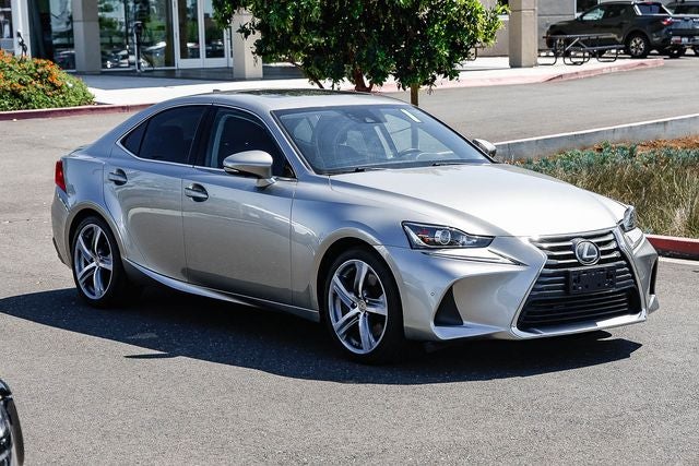 2018 Lexus IS 300