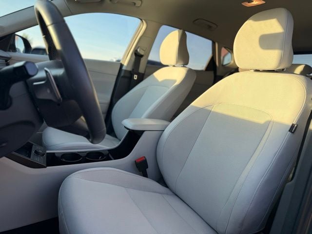 2024 Hyundai KONA ELECTRIC SEL