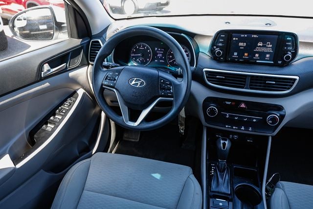 2020 Hyundai TUCSON SE