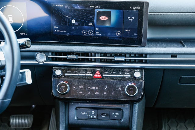 2025 Hyundai TUCSON HYBRID SEL Convenience