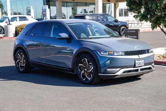2024 Hyundai IONIQ 5 SEL