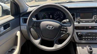 2016 Hyundai SONATA HYBRID SE