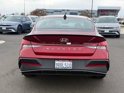 2025 Hyundai ELANTRA SEL Sport