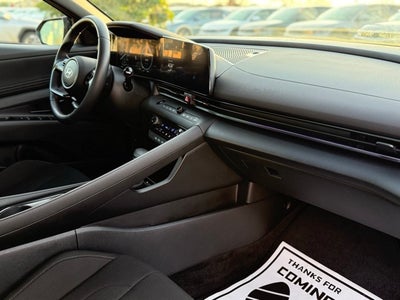 2025 Hyundai ELANTRA HYBRID SEL Sport