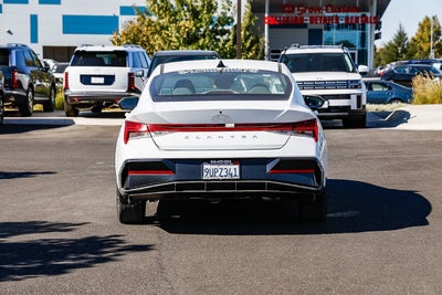 2025 Hyundai ELANTRA SEL Convenience