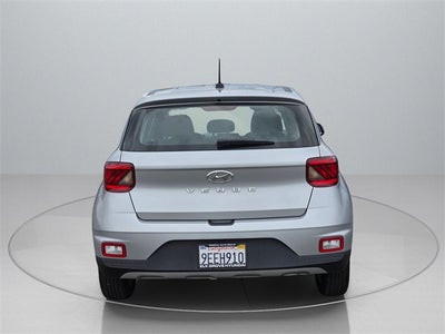 2023 Hyundai VENUE SE