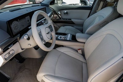 2023 Genesis GV60 Advanced