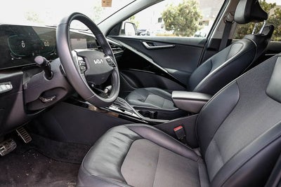 2023 Kia Niro EX Touring