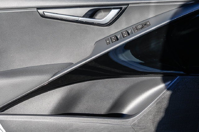 2023 Kia Niro EX Touring