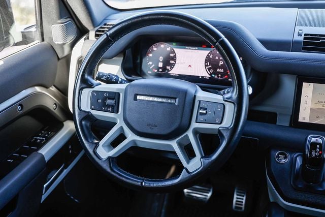 2023 Land Rover Defender 110 SE