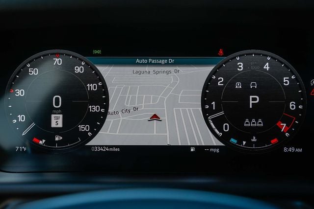 2023 Land Rover Defender 110 SE