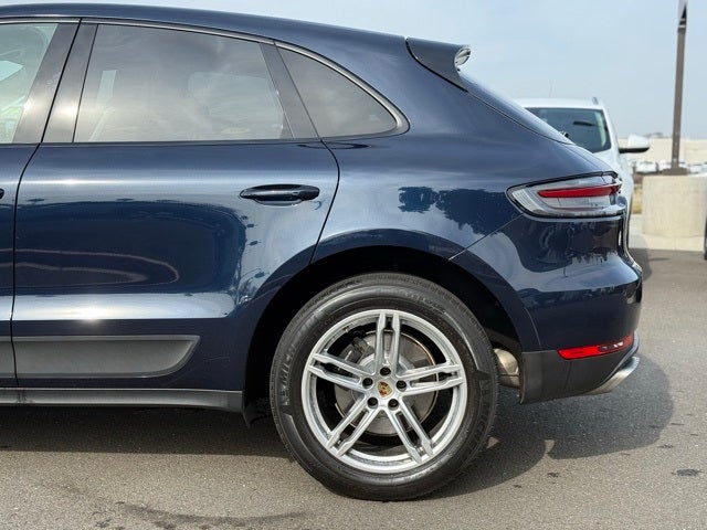 2020 Porsche Macan Base