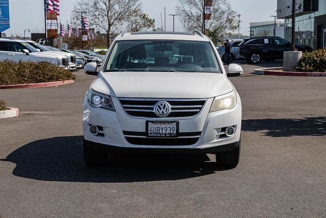 2011 Volkswagen Tiguan SEL