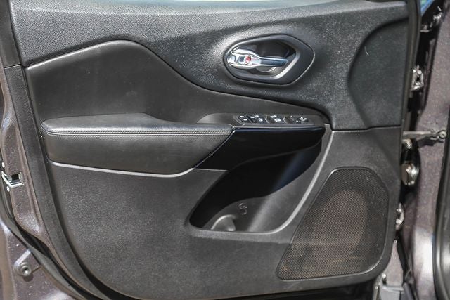 2019 Jeep Cherokee Altitude