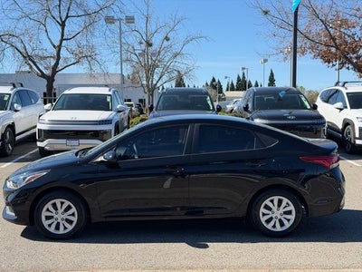 2022 Hyundai ACCENT SE