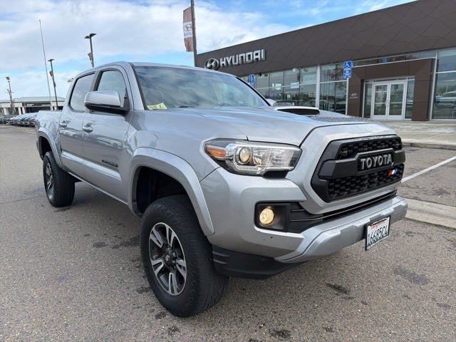 2017 Toyota Tacoma TRD Sport
