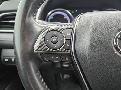 2020 Toyota Camry Hybrid XLE