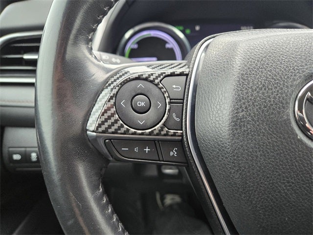 2020 Toyota Camry Hybrid XLE