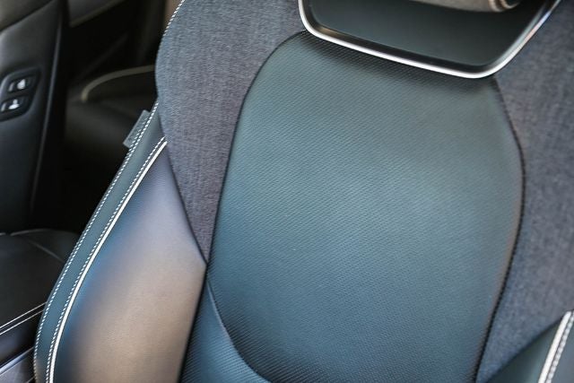 2023 Genesis Electrified GV70 Advanced