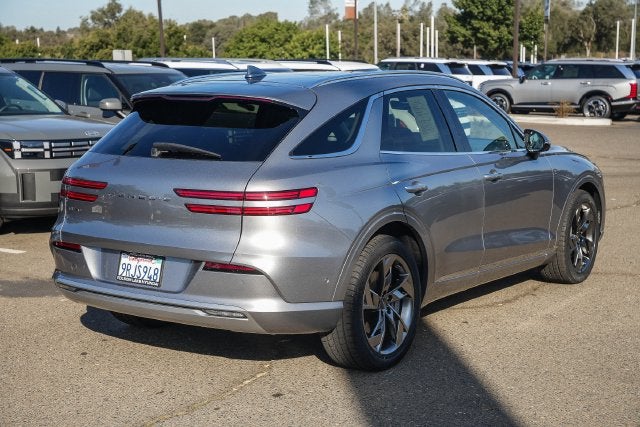 2023 Genesis Electrified GV70 Advanced