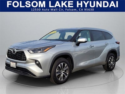 2024 Toyota Highlander XLE