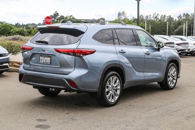 2023 Toyota Highlander Hybrid Limited