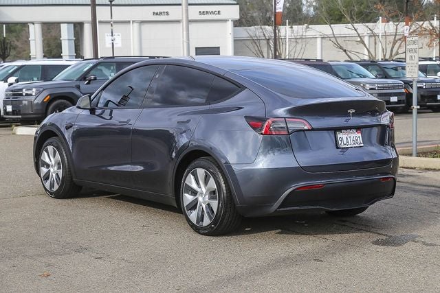 2023 Tesla Model Y Standard Range