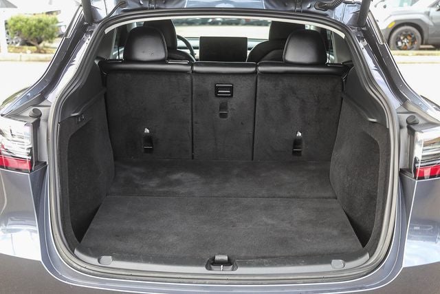 2023 Tesla Model Y Standard Range