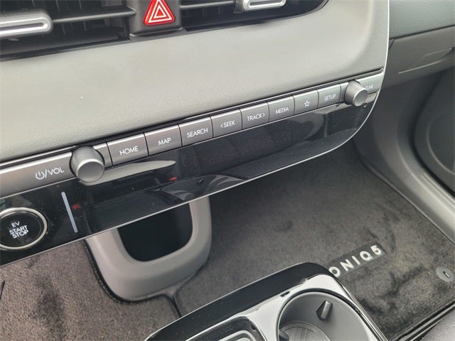 2026 Hyundai IONIQ 5 SE