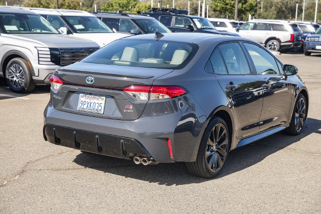 2025 Toyota Corolla Hybrid SE