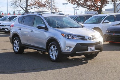 2014 Toyota RAV4 LE