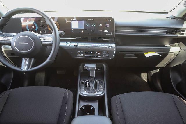 2025 Hyundai KONA SEL FWD