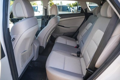 2016 Hyundai TUCSON SE