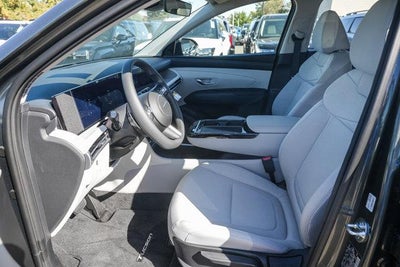2026 Hyundai TUCSON HYBRID SE
