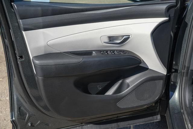 2026 Hyundai TUCSON HYBRID SE