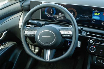 2026 Hyundai TUCSON HYBRID Blue SE