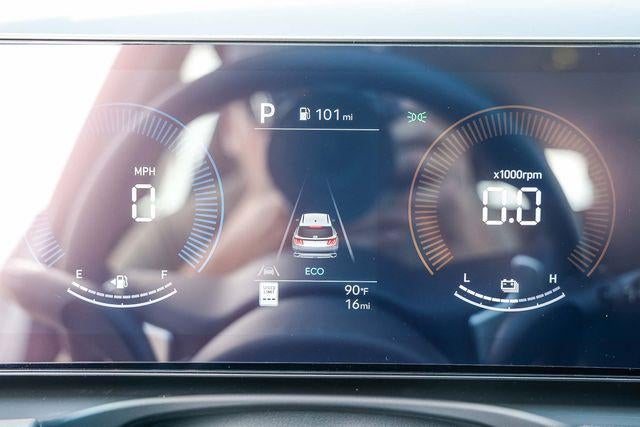 2026 Hyundai TUCSON HYBRID Blue SE